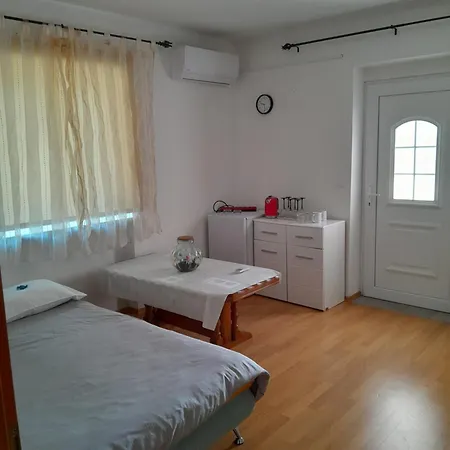 Apartment Apartmaji