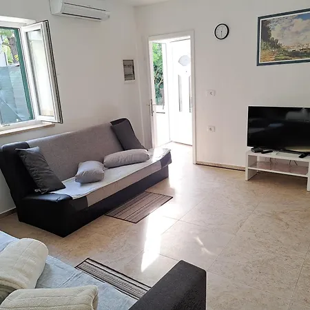 Apartmaji Appartement Strunjan