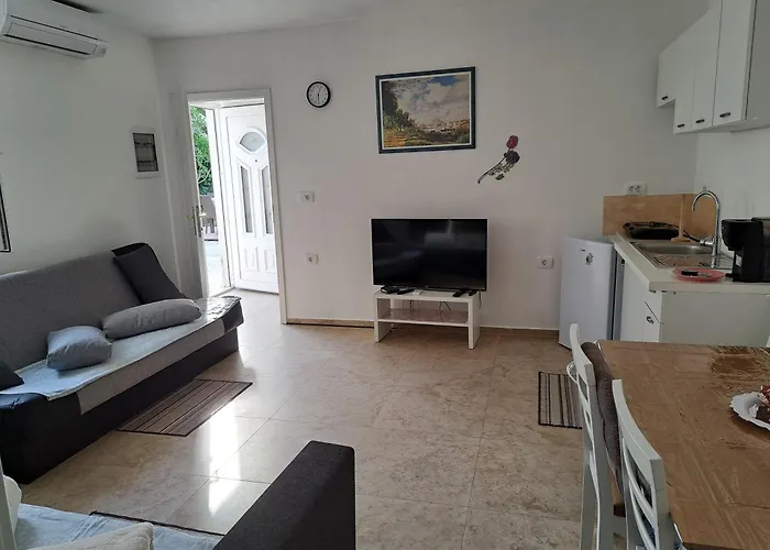 Apartmaji Apartament *